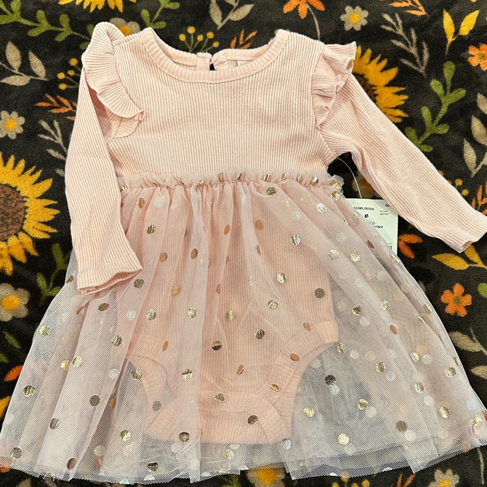 Brand new Madison Layne Pink Ruffled baby girl playwear